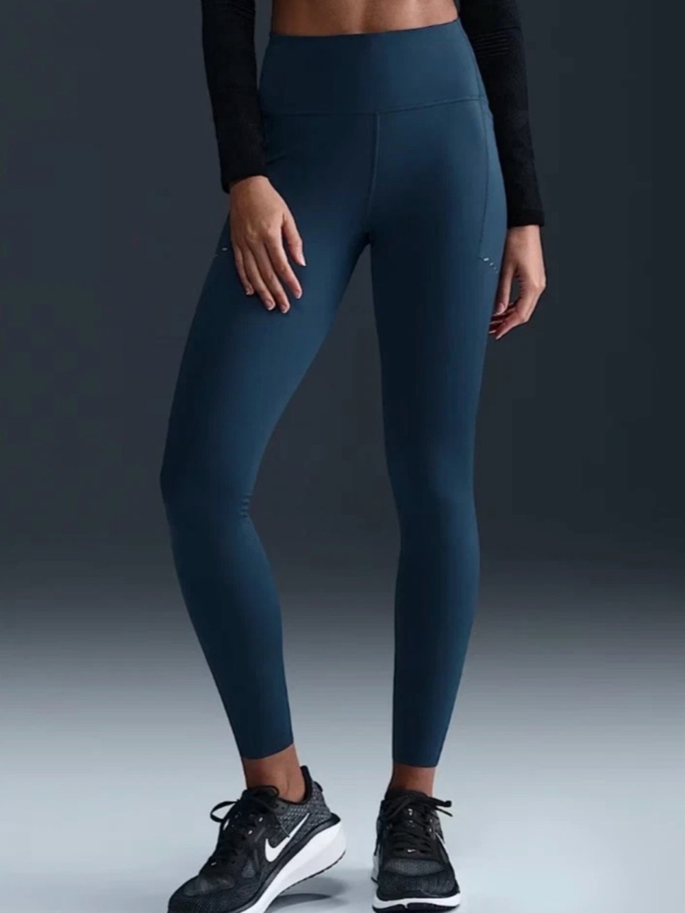 Nike Women’s High-Waist 7/8 Navy Performance Leggings